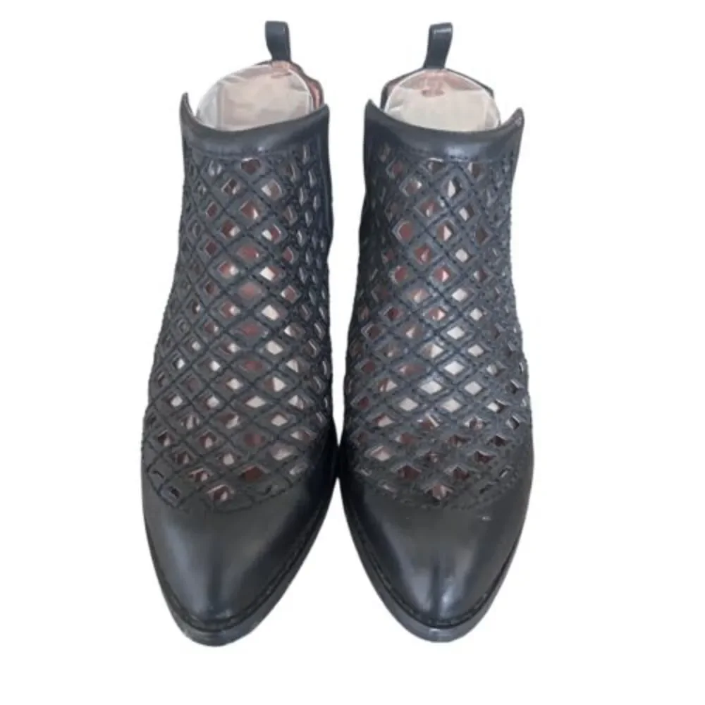 Jeffrey Campbell Women's Black‎ Leather Lattice Cutout Taggart Booties Size 7.5